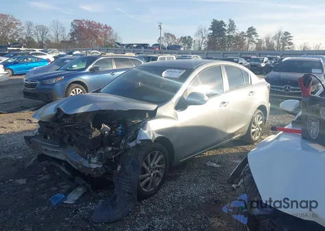 2013 Mazda Mazda3 I Touring из США, поврежденный, VIN JM1BL1VP4D1797140